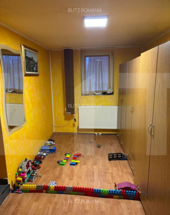 Casa in Iratosu cu teren, apa curenta, centrala termica , - 11