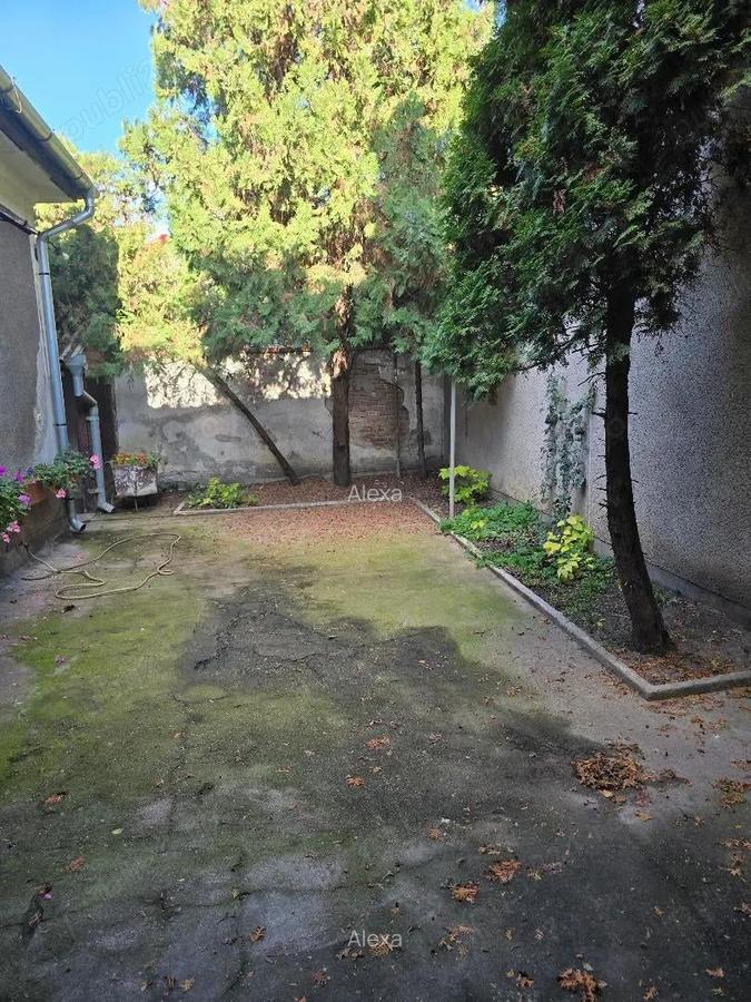 Vand casa ultrac Zona mag Crisul, SC 200 mp, teren 242mp,front stradal mare ,intrare auto, inc oras - 12