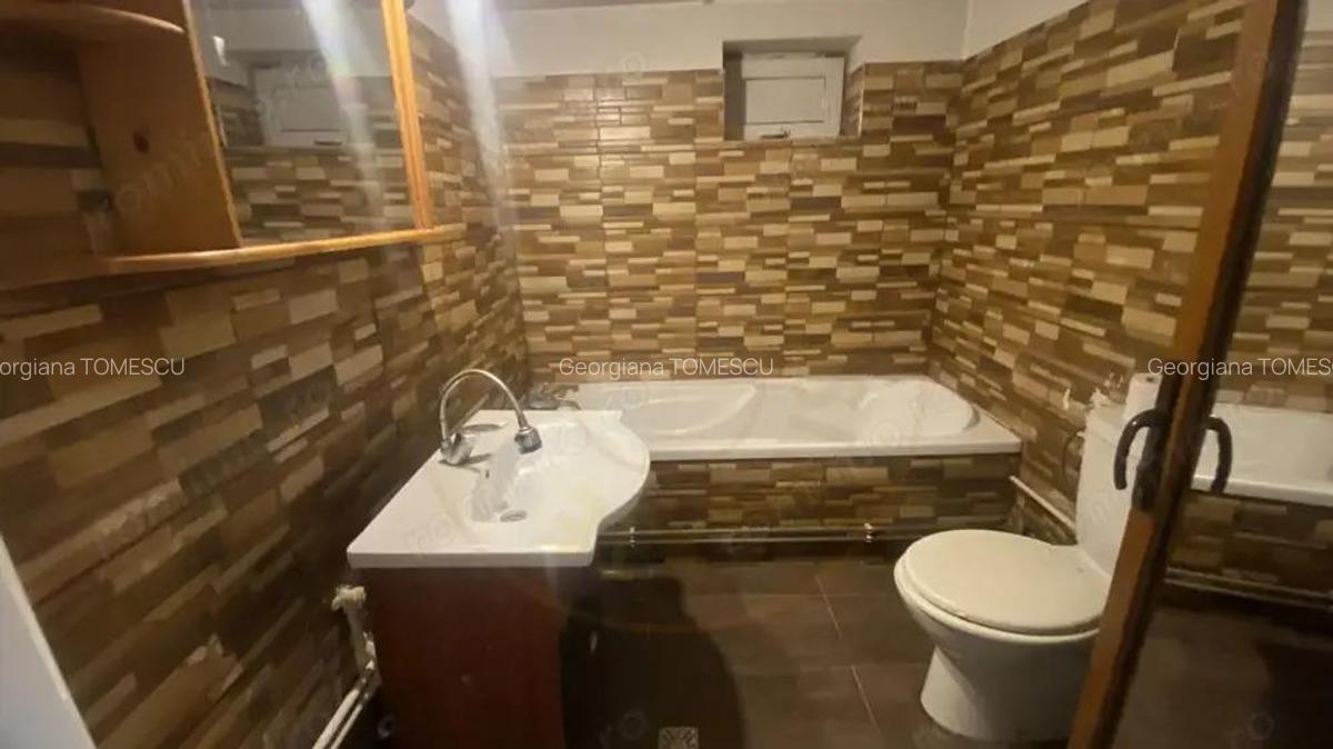 Spa?iu/casa de inchiriat Calea Campulung. 0% Comision - 8