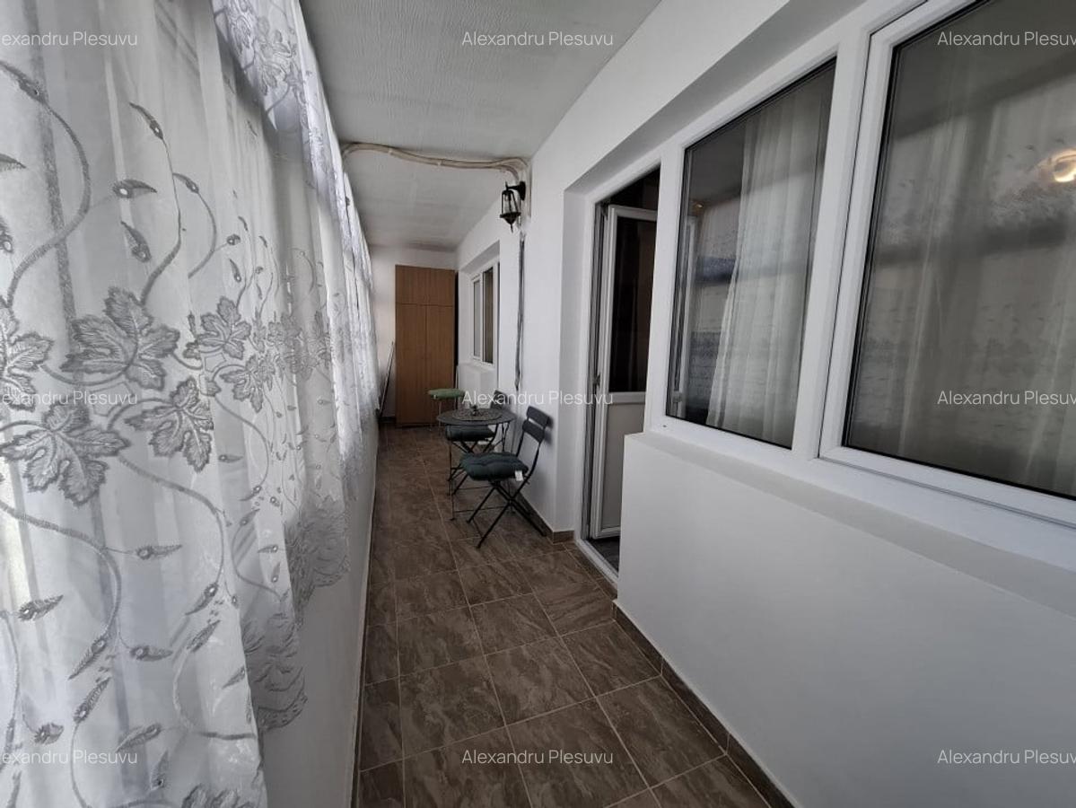 APARTAMENT-2 CAMERE DECOMANDAT-PODU ROS - 12