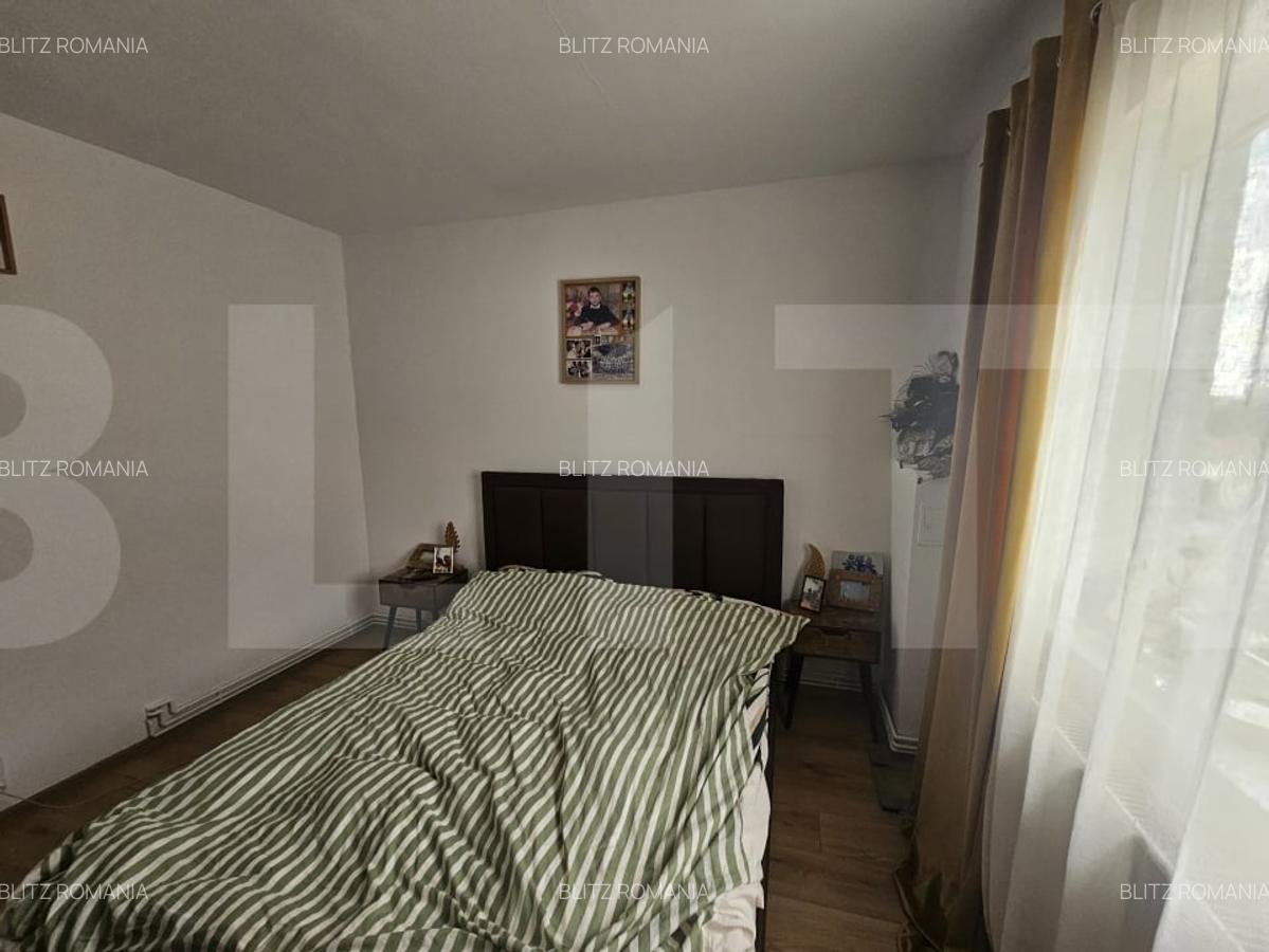 Apartament de vanzare, cu 3 camere, 70 mp, zona Lipovei - 8