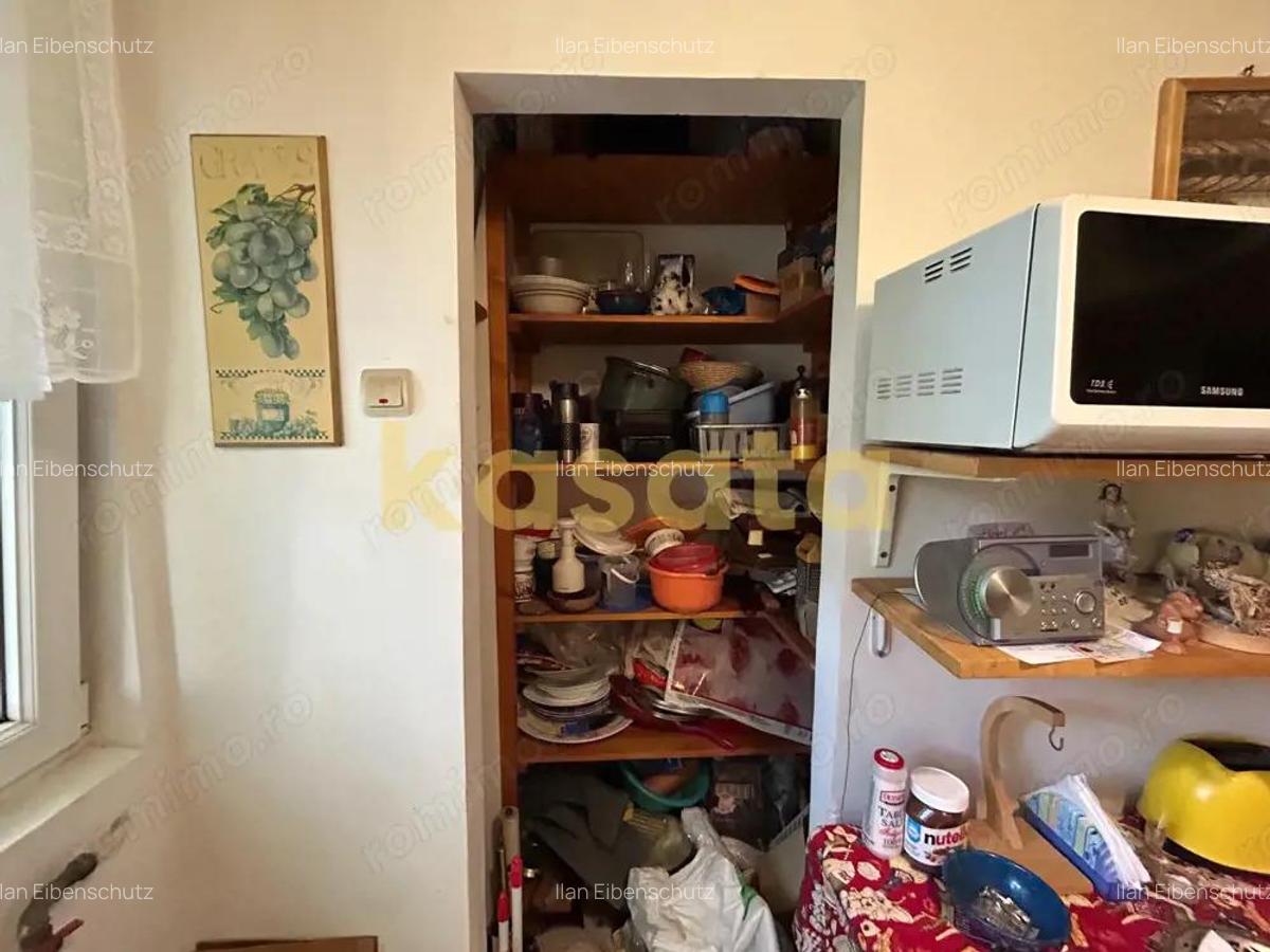 Apartament 3 camere Cranga?i, vizavi de Auchan, etaj 3 - 8