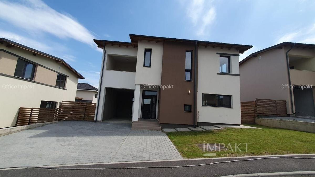 Casa Individuala Semifinisata de Vanzare in Dezmir - 4