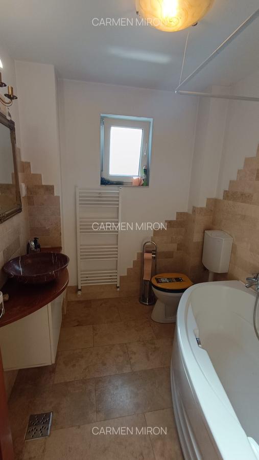Apartament cu 3 camere semidecomandat, mobilat în Central - 8
