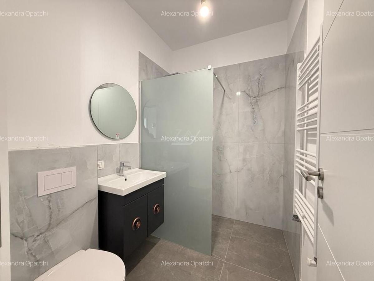 Bucatarie inchisa. Etaj 1. Loc de parcare. Asfalt. - 7