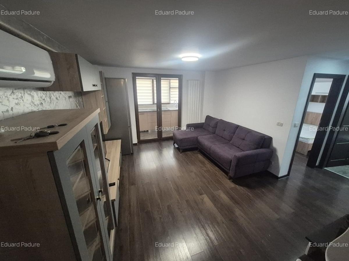 Apartament 3 camere -Valea Adanca- - 9