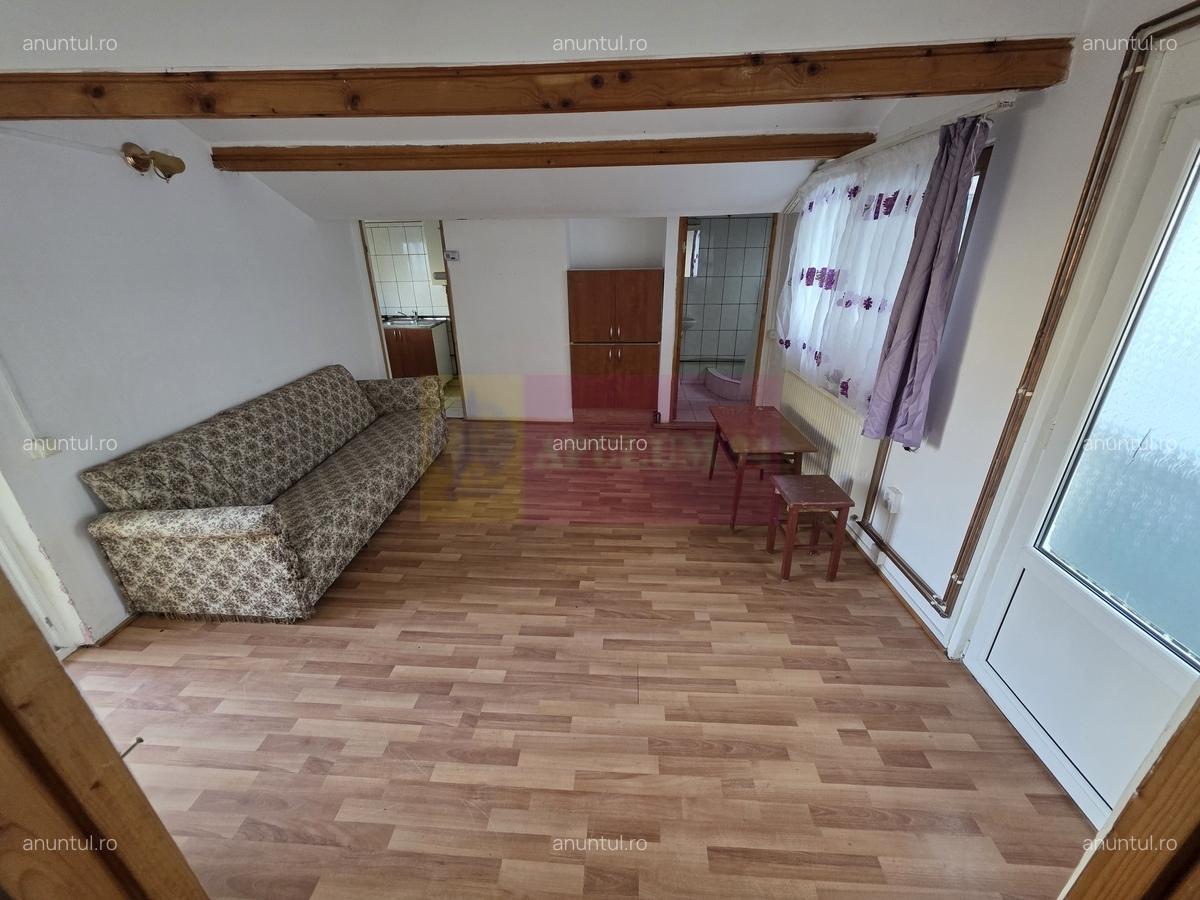 Casa de vanzare cu 3 camere in Campina - 20