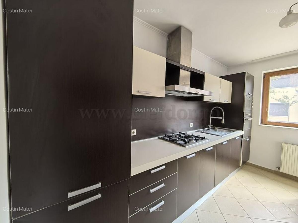 Vila in complex rezidential cu acces la piscina - 5