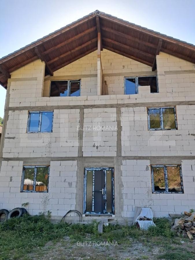 Proiect turistic Hotel-Pensiune, 6 dormitoare, Valea Ierii - 2