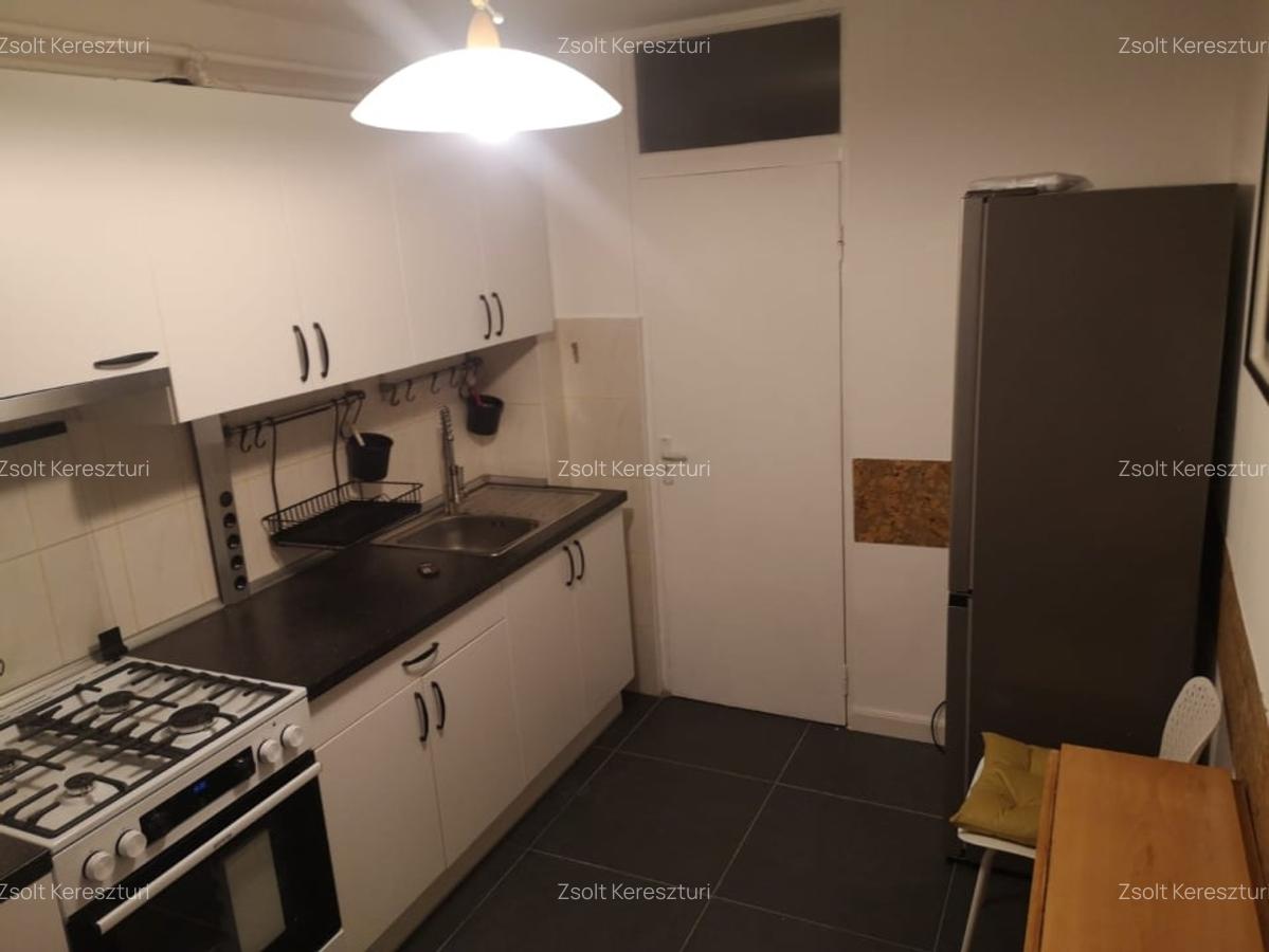 Apartament 2 camere, decomandat,  Zorilor - 3