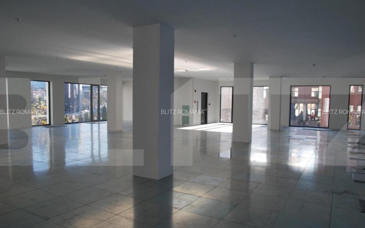 Open space, cladire clasa A - 8 Open space, cladire clasa A - 8