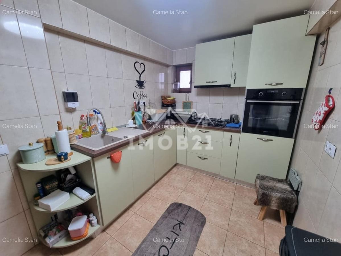 Vanzare Casa-vila 7 camere si teren 1250mp in Puchenii Mosneni-Prahova - 7