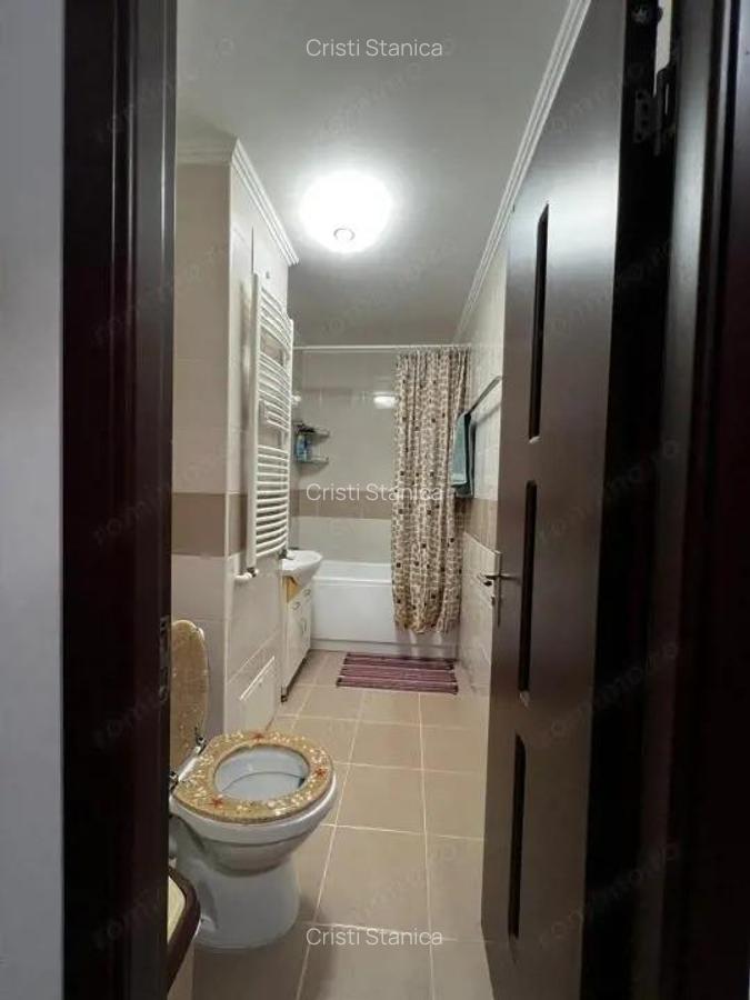 Garsoniera Facultatea de Constructii, Lacul Tei - 3