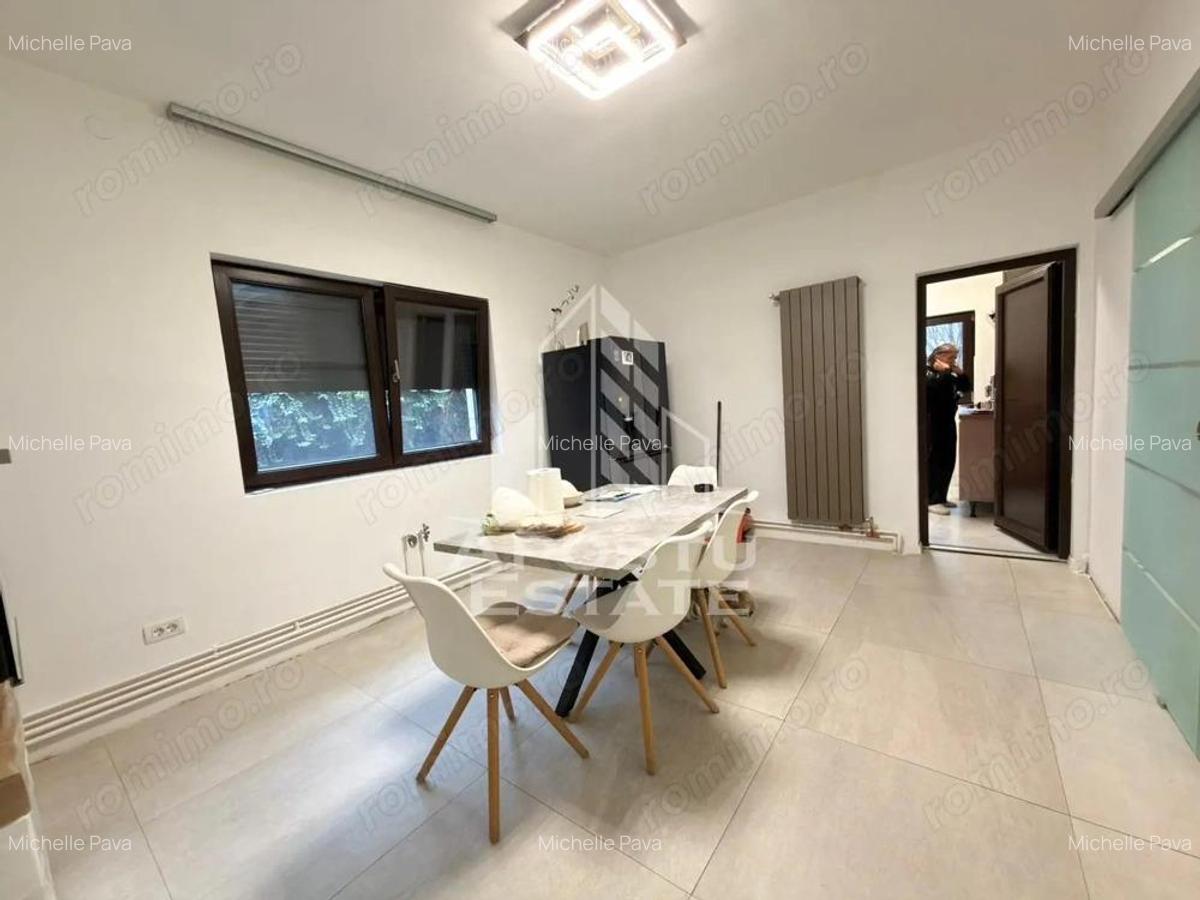 Casa individuala cu 8 camere, 750mp teren, in Mehala - 10