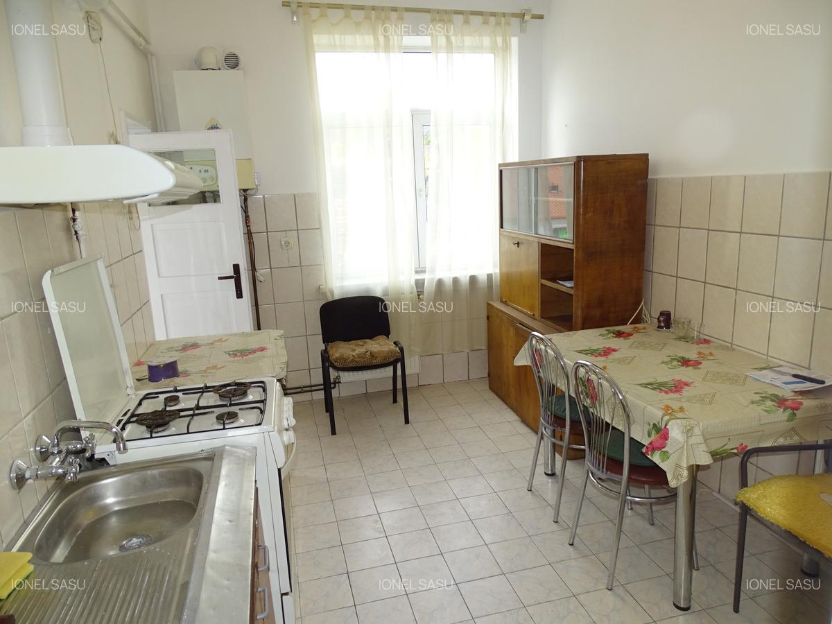 Inchiriez apartament 3 camere zona avram iancu dispo imediat - 4