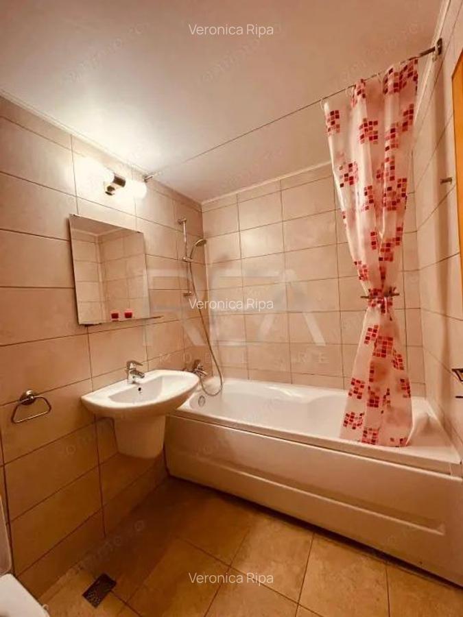 Garsoniera 40 mp, 1/8 -13 Septembrie - 1