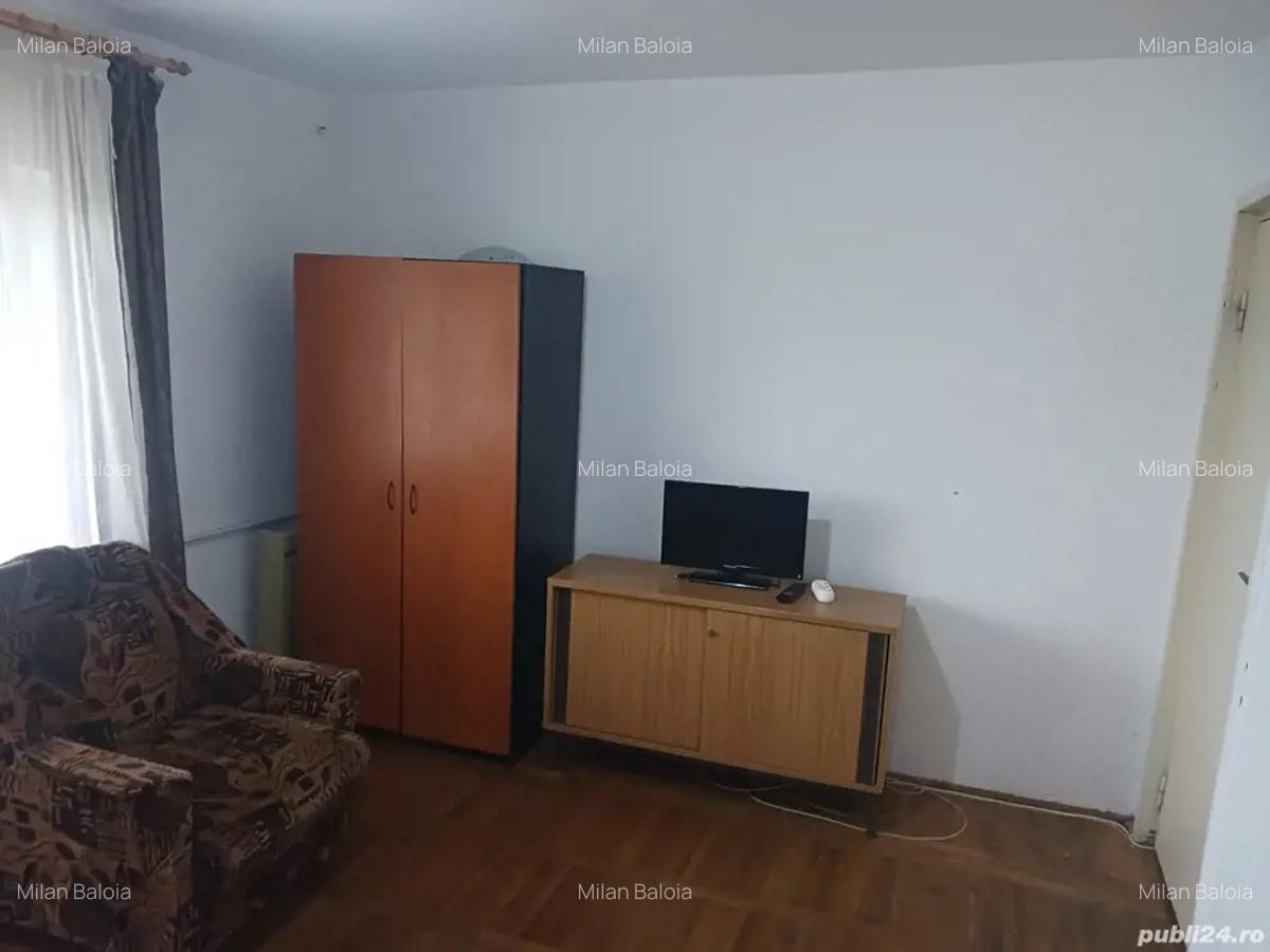 Proprietar inchiriez ap cu o camera decomandat - 2