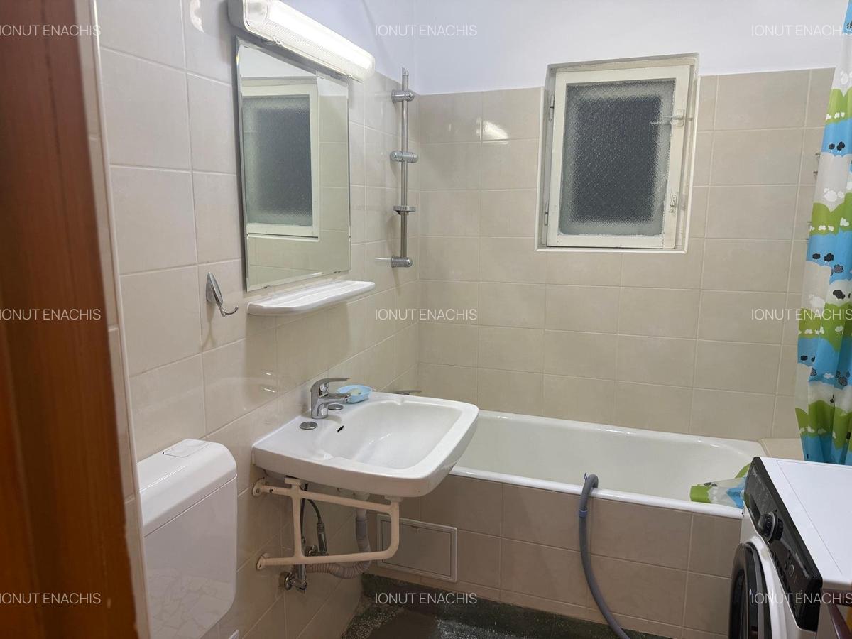 OFERTA INCHIRIERE AP 2 CAM IN VILA - 18