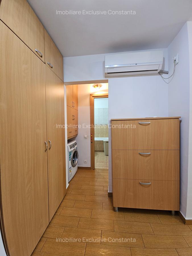 Apartament 2 Camere Decomandat Zona Trocadero Gaze Ac Mutare Imediata - 36 Apartament 2 Camere Decomandat Zona Trocadero Gaze Ac Mutare Imediata - 36