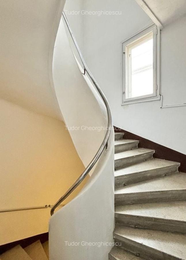 APARTAMENT CU GARAJ, IN VILA, AFLAT PE BULEVARDUL DACIA, MOBILAT SI UTILAT - 17