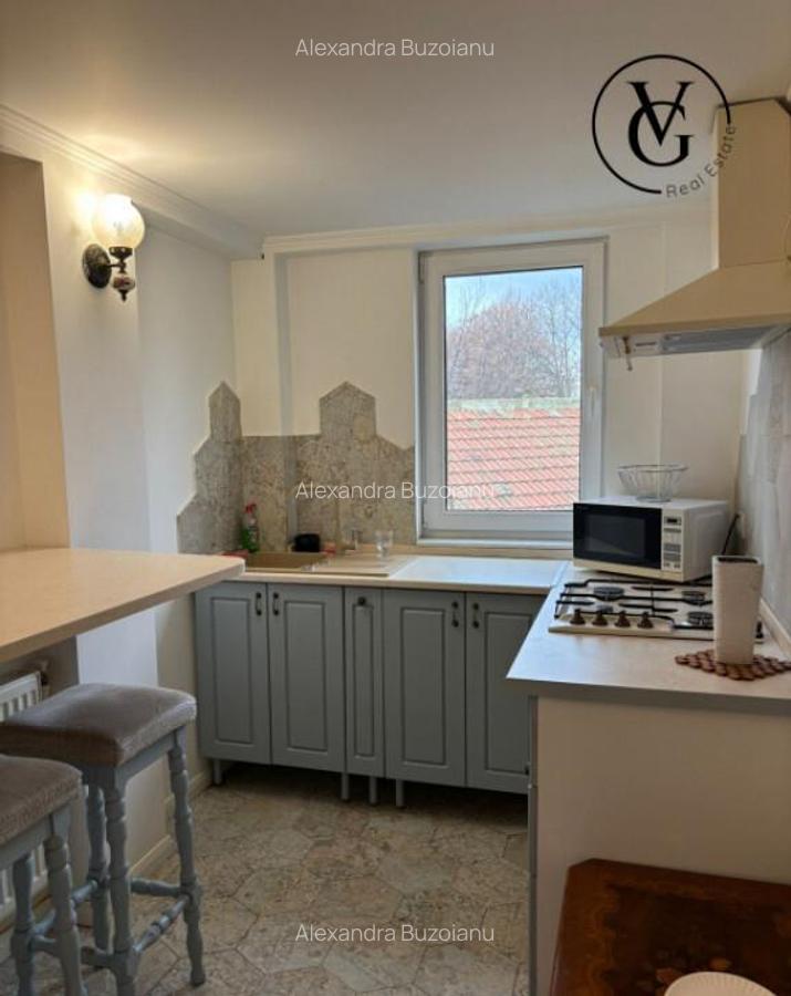 Apartament de LUX 3 camere Zona Casa Casatoriilor - 2