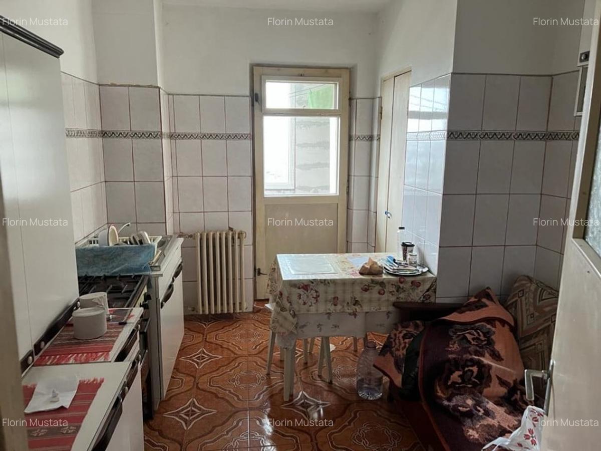 Apartament 2 camere confort 1 decomandat Radu Negru fara imbunatatiri - 5