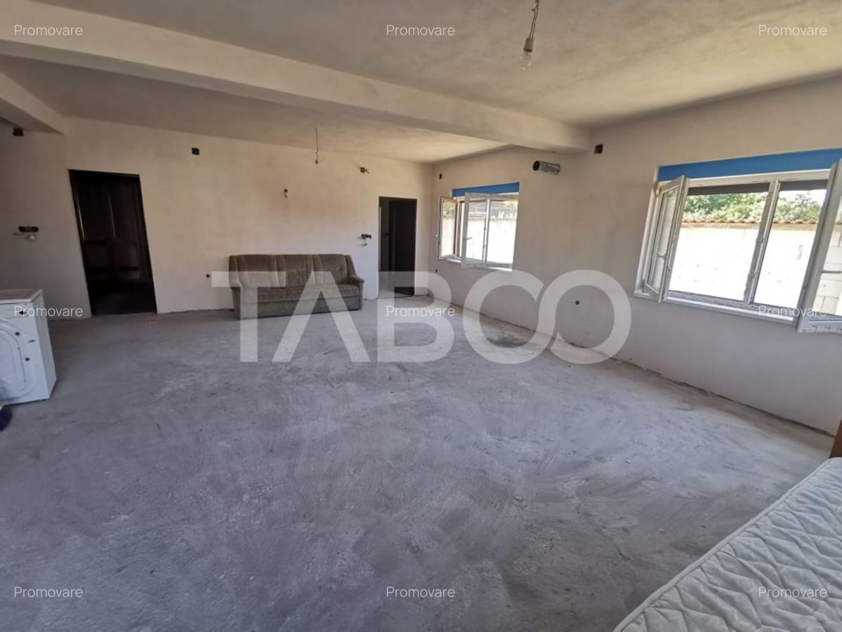 Casa individuala cu 5 camere in localitatea Miercurea Sibiului - 3