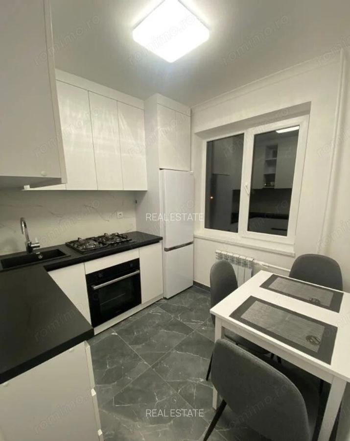2 camere in zona Complexului Studentesc - 2