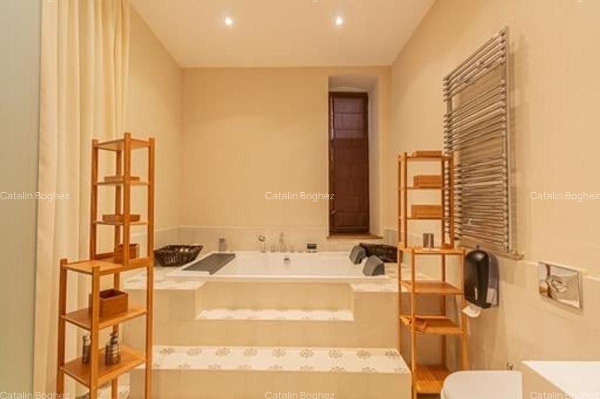 CASA SASEASCA 7 CAMERE CU MARE POTENTIAL TURISTIC IN CRISTIAN -  BRASOV - 13