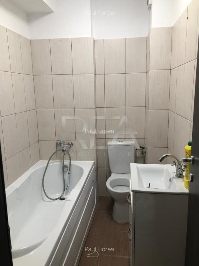 Apartament cu 3 camere la 400 de metri de statia de metrou 1 Decembrie 1918 - 4