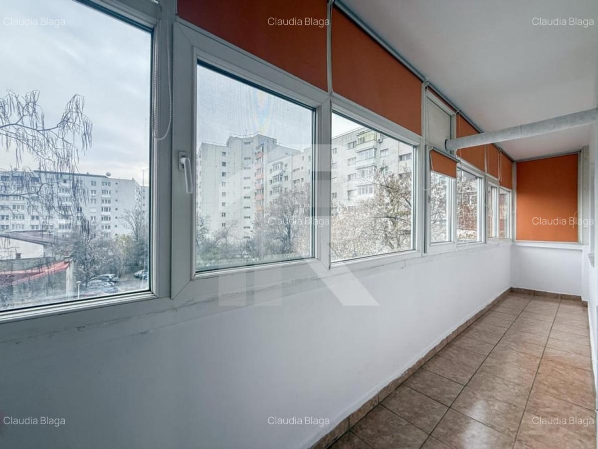 Apartament semidecomandat in Piata Obor - 9