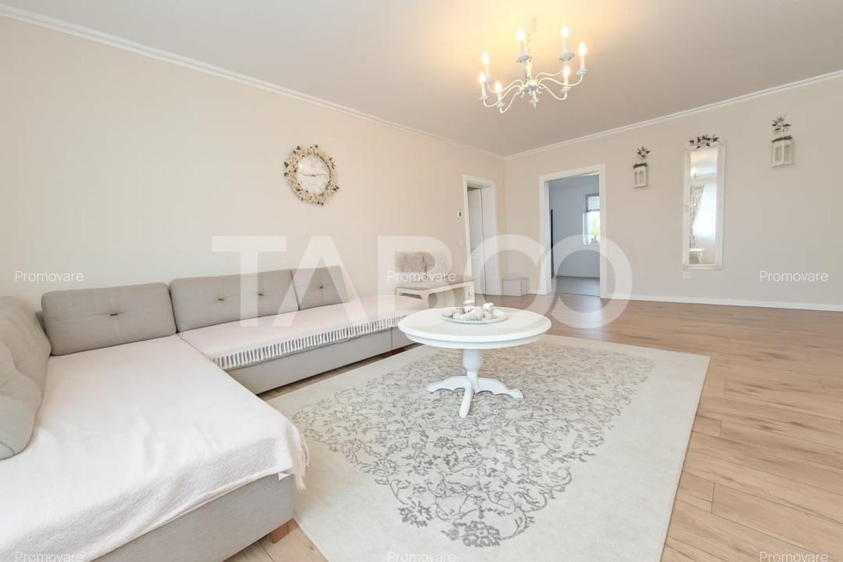 Casa moderna de vanzare in zona Dealul Sibiului din Sura Mare - 3