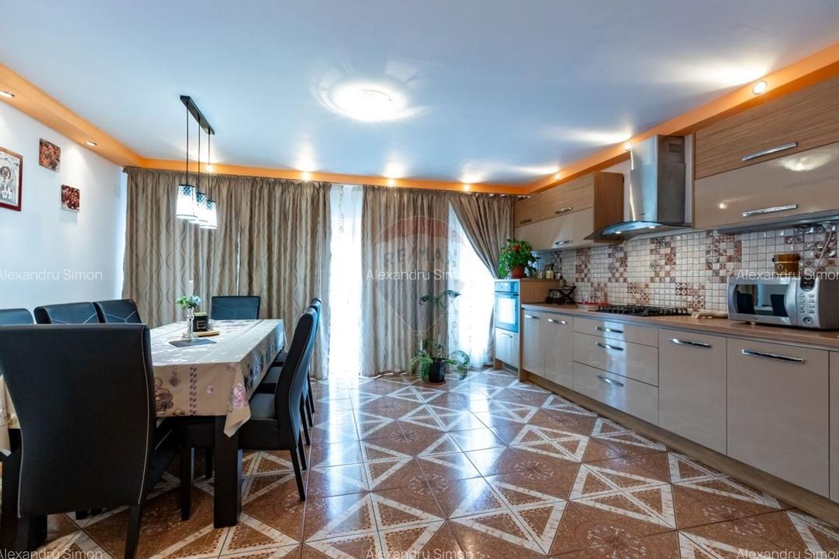 Vila / casa de vanzare in jud. Bacau, Ungureni - 9