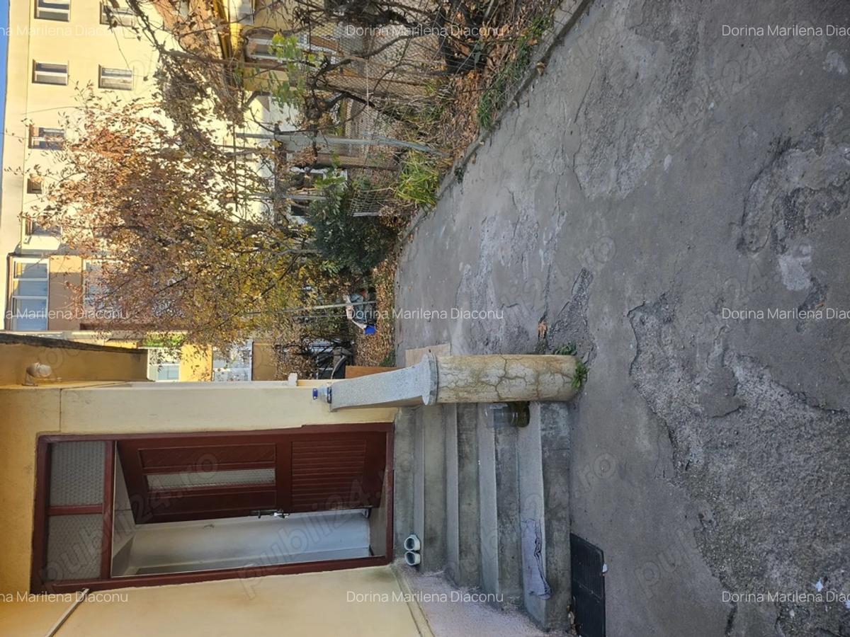 Casa de vanzare in Bra?ov, comision 0%, pre? negociabil 240.ooo Euro,91 mp-3 camere+ teren - 3