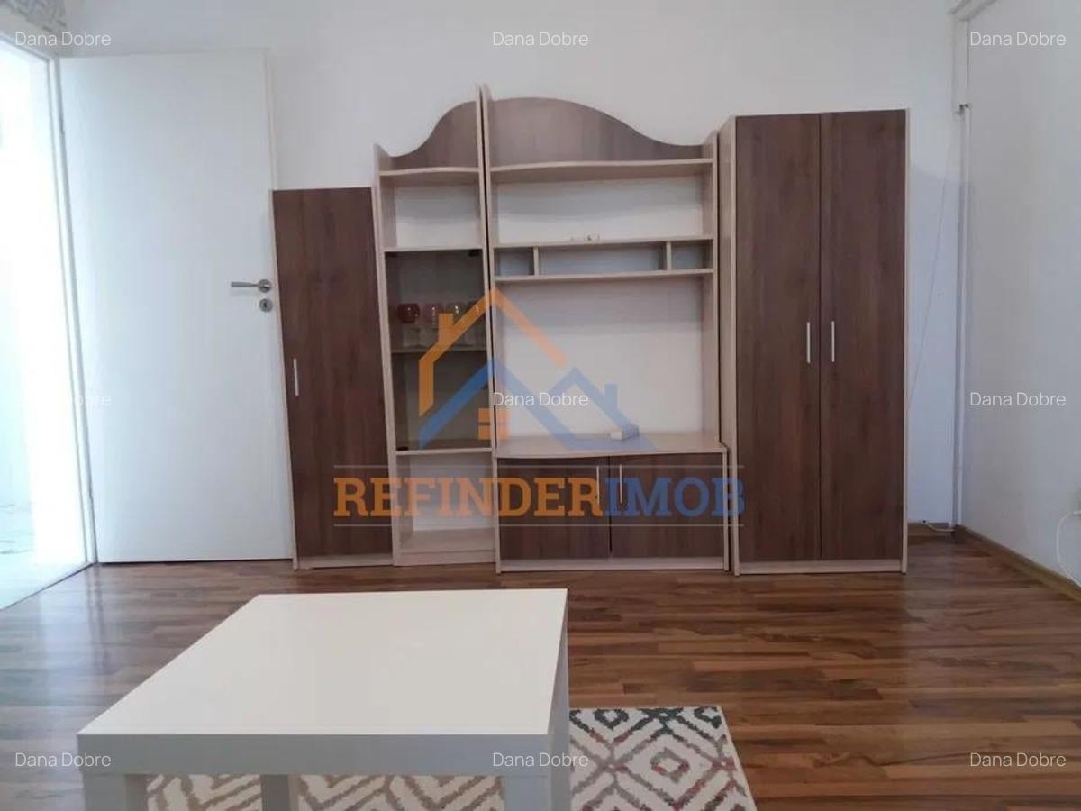 3 camere metrou Piata Sudului - 3