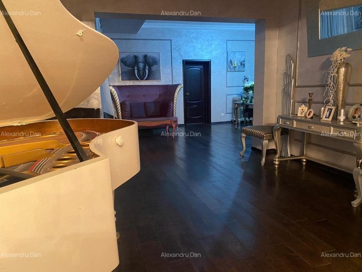 Vila individuala  de vanzare- zona Capitale - 8