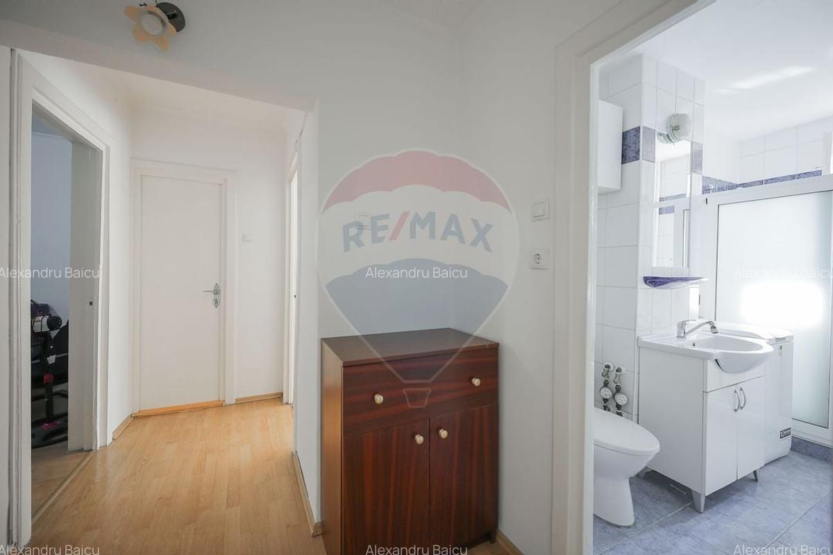 Apartament cu 3 camere, De Vanzare, tip U, etaj 1, Rogerius - 6