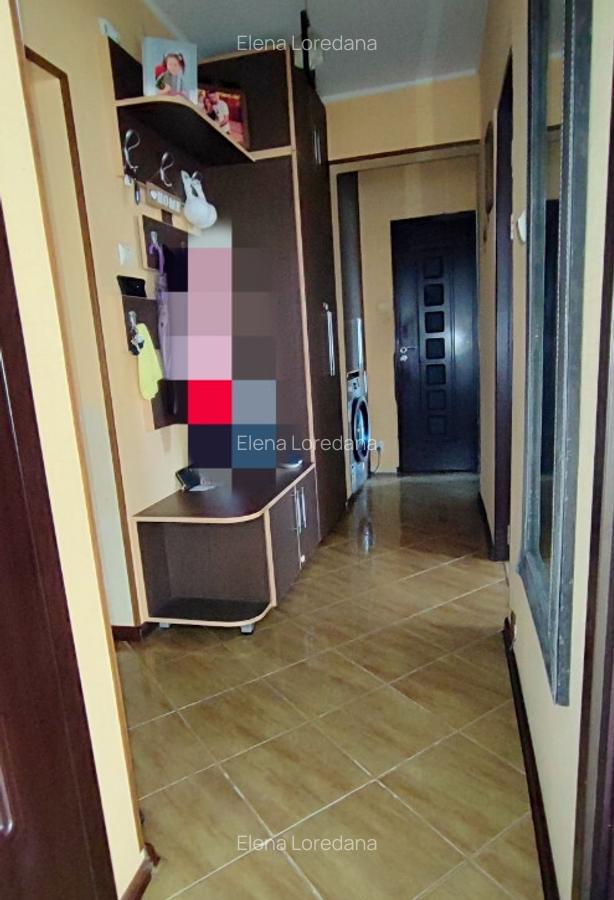 Apartament 3 camere-decomandat, zona Bulevardul Bucure?ti - 7 Apartament 3 camere-decomandat, zona Bulevardul Bucure?ti - 7