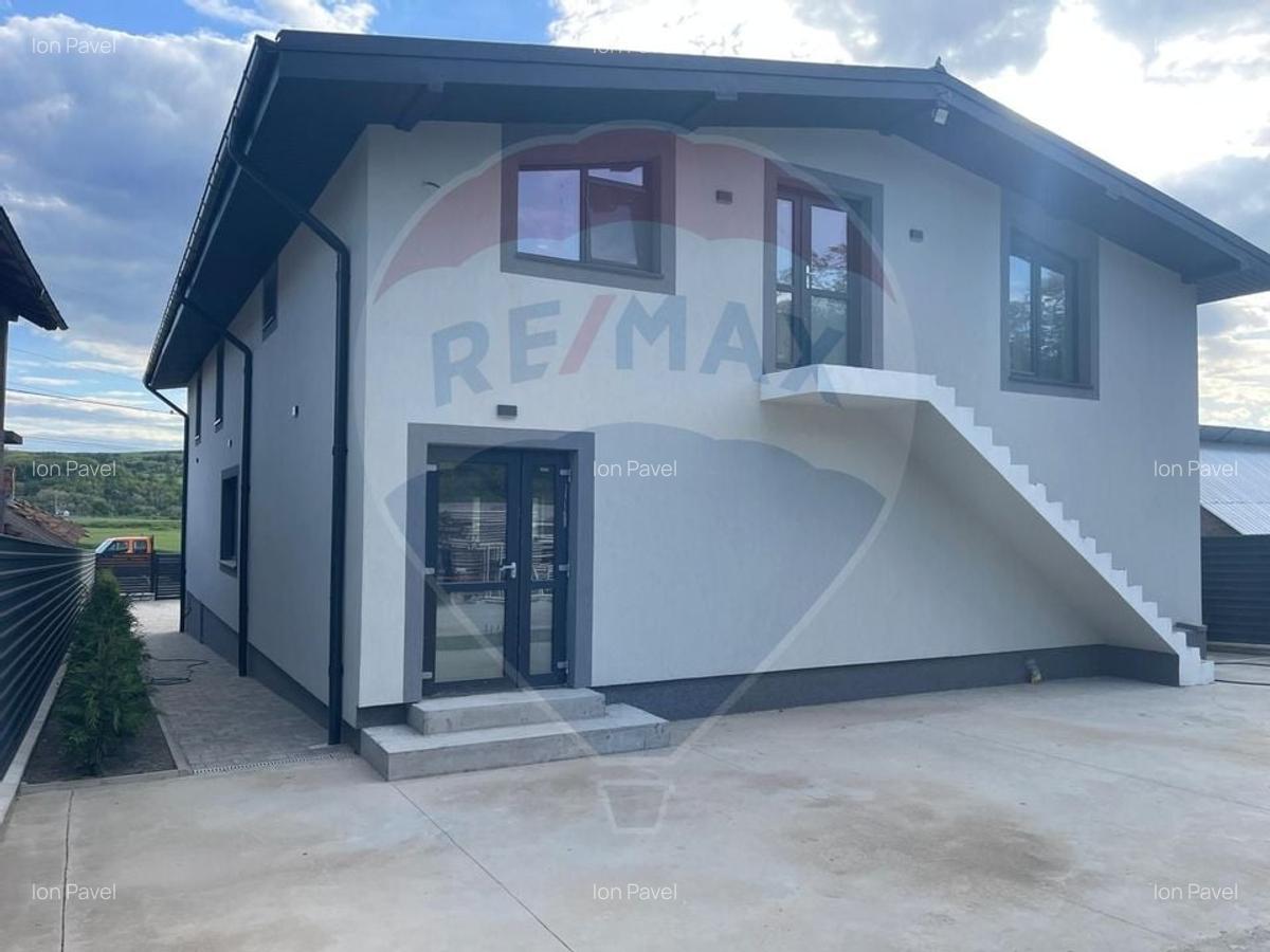 Spatiu comercial de 396 mp de vanzare - 2