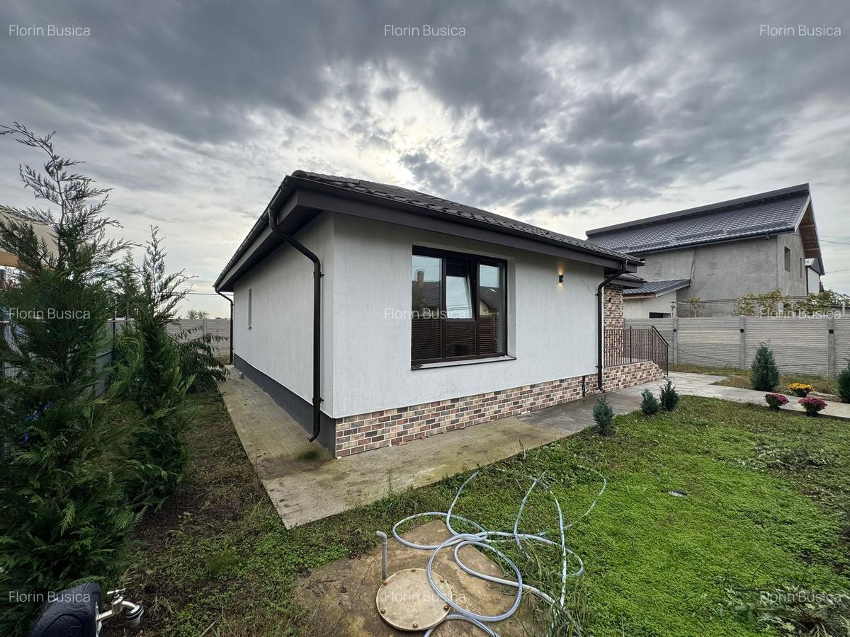 ~ Casă pe parter ~ 3 camere 1 baie ~ teren 380 mp ~ - 9