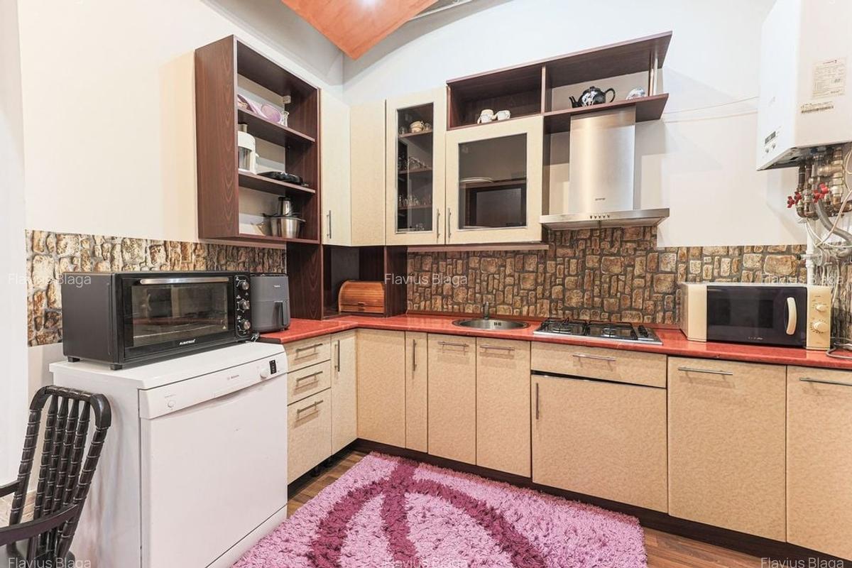 Apartament cu 2 camere la curte comună, pe str. Barabas Bela - 8