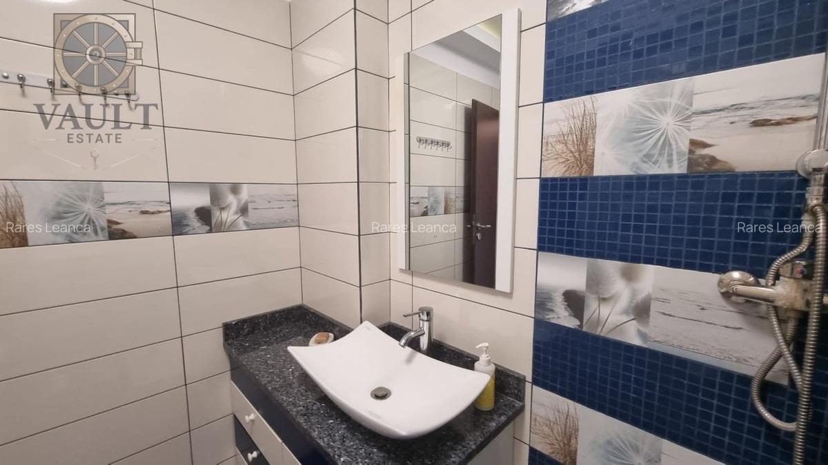 VILA INDIVIDUALA-APARATORII PATRIEI-5 minute METROU - 18