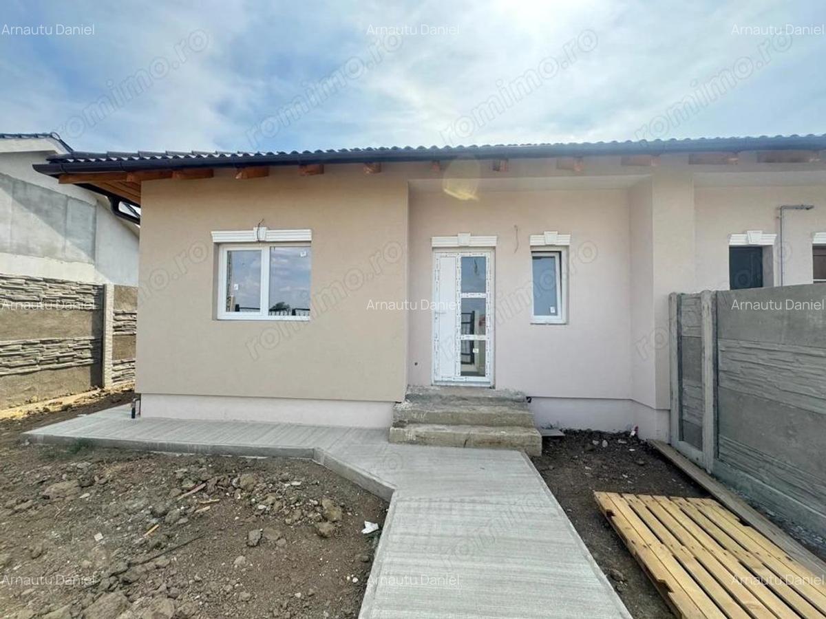 Duplex pe parter in Albina Despartit prin baie 97.500 Euro - 3