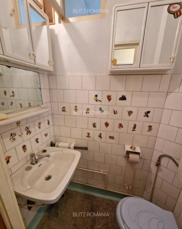 Apartament de vanzare 3 camere, 85 mp, zana-Albina - 1