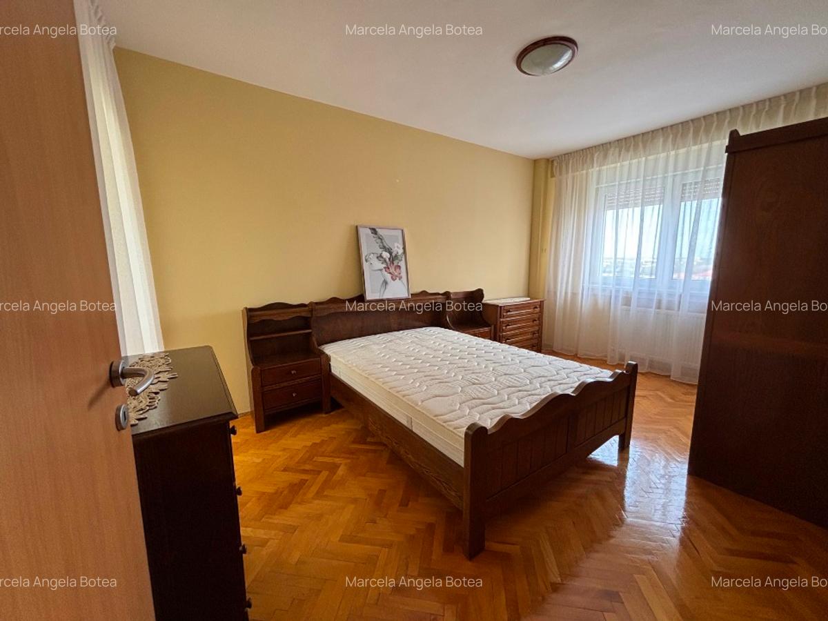 Inchiriez apartament 4 camere ultracentral - 5