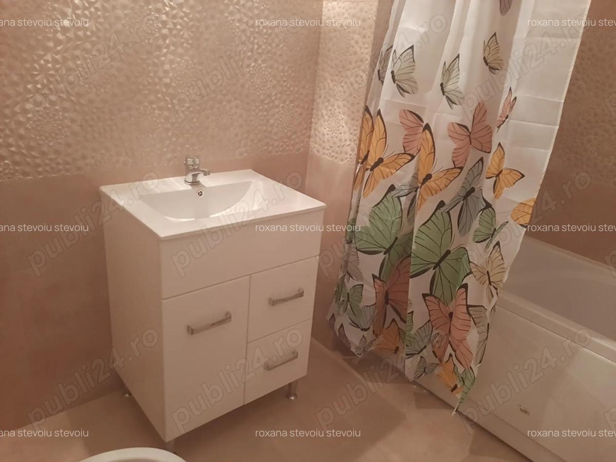 Proprietar inchiriez apartament decomandat 2 camere moderne - 7