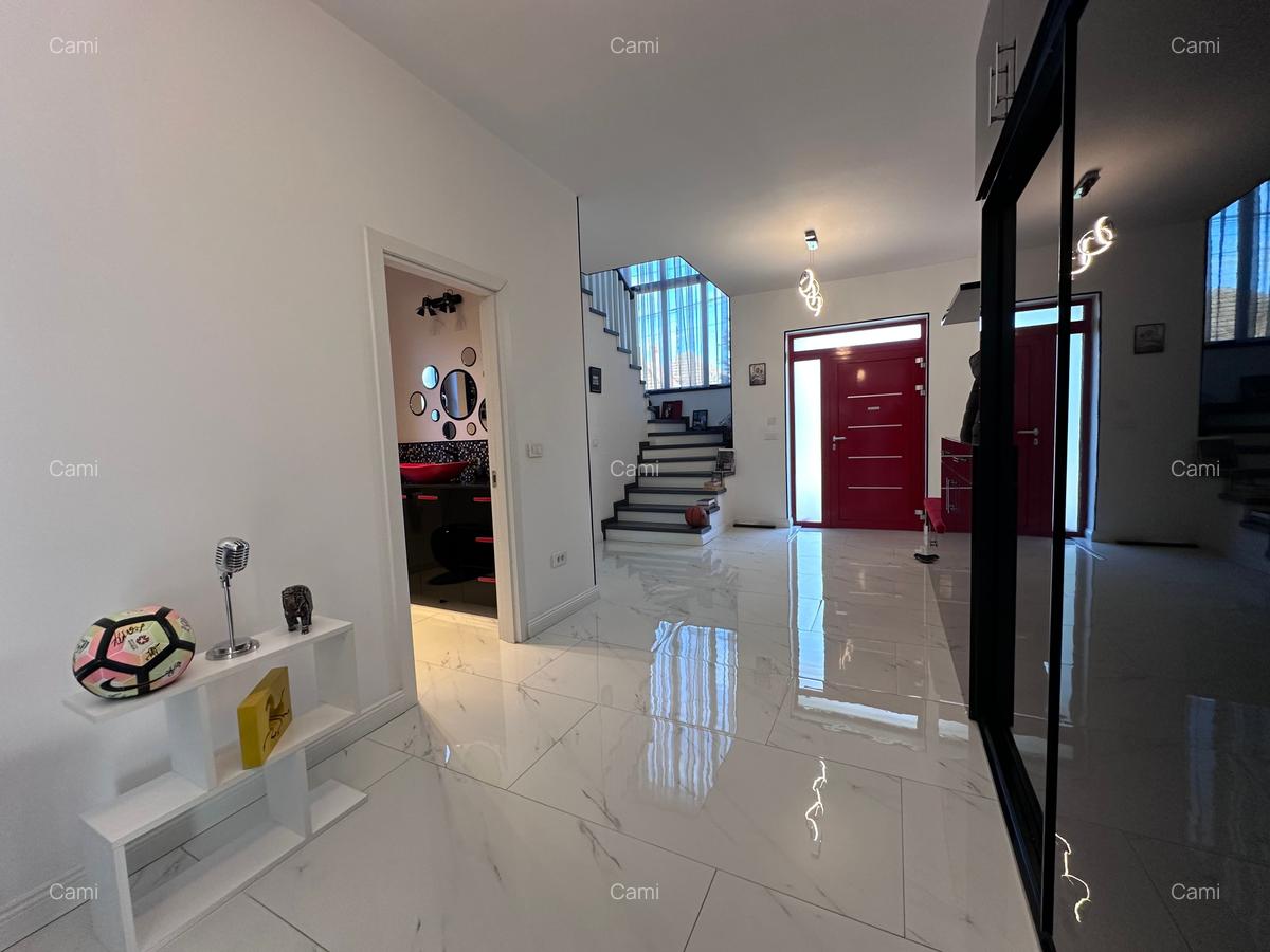 Casă modernă de vânzare în Someseni - 5