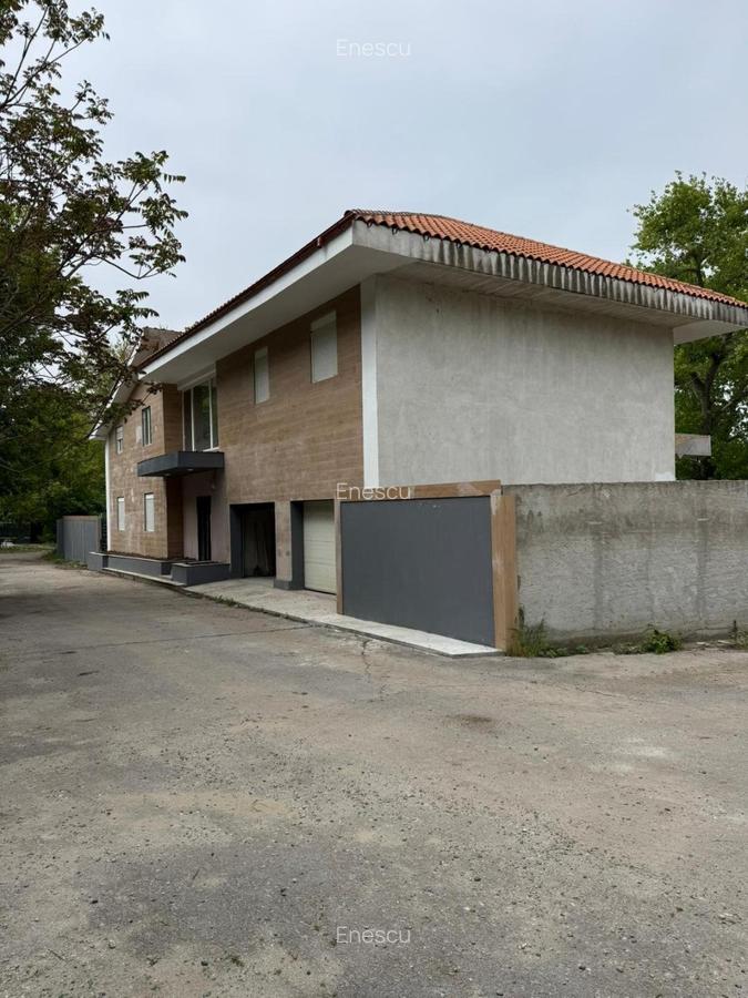 Investiție sigură – vilă P+2 cu funcțiuni mixte, Eforie Sud - 1 Investiție sigură – vilă P+2 cu funcțiuni mixte, Eforie Sud - 1