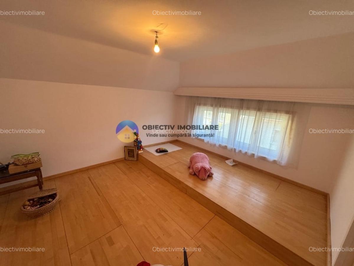 Vila + teren de vanzare cu priveliste panoramica - vis a vis de statuia Ursulet - 8