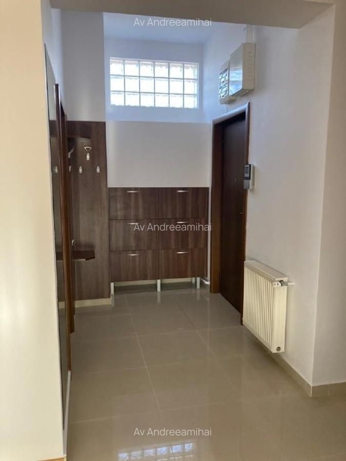 Particular inchiriez apartament lux zona centrala - 4